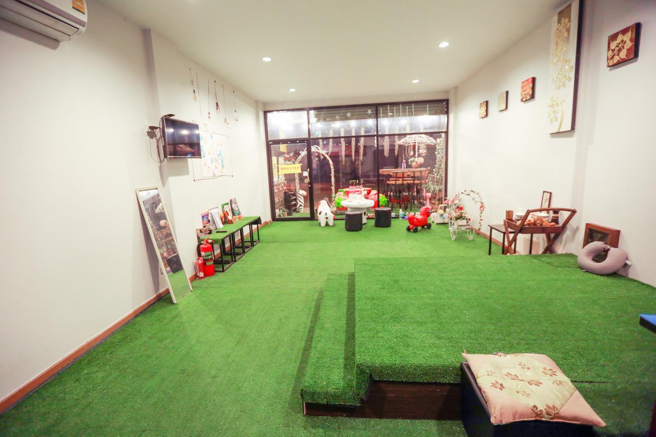 The Sun Hostel Chiang Mai Buitenkant foto