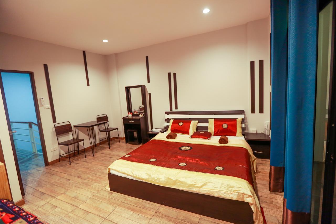 The Sun Hostel Chiang Mai Buitenkant foto
