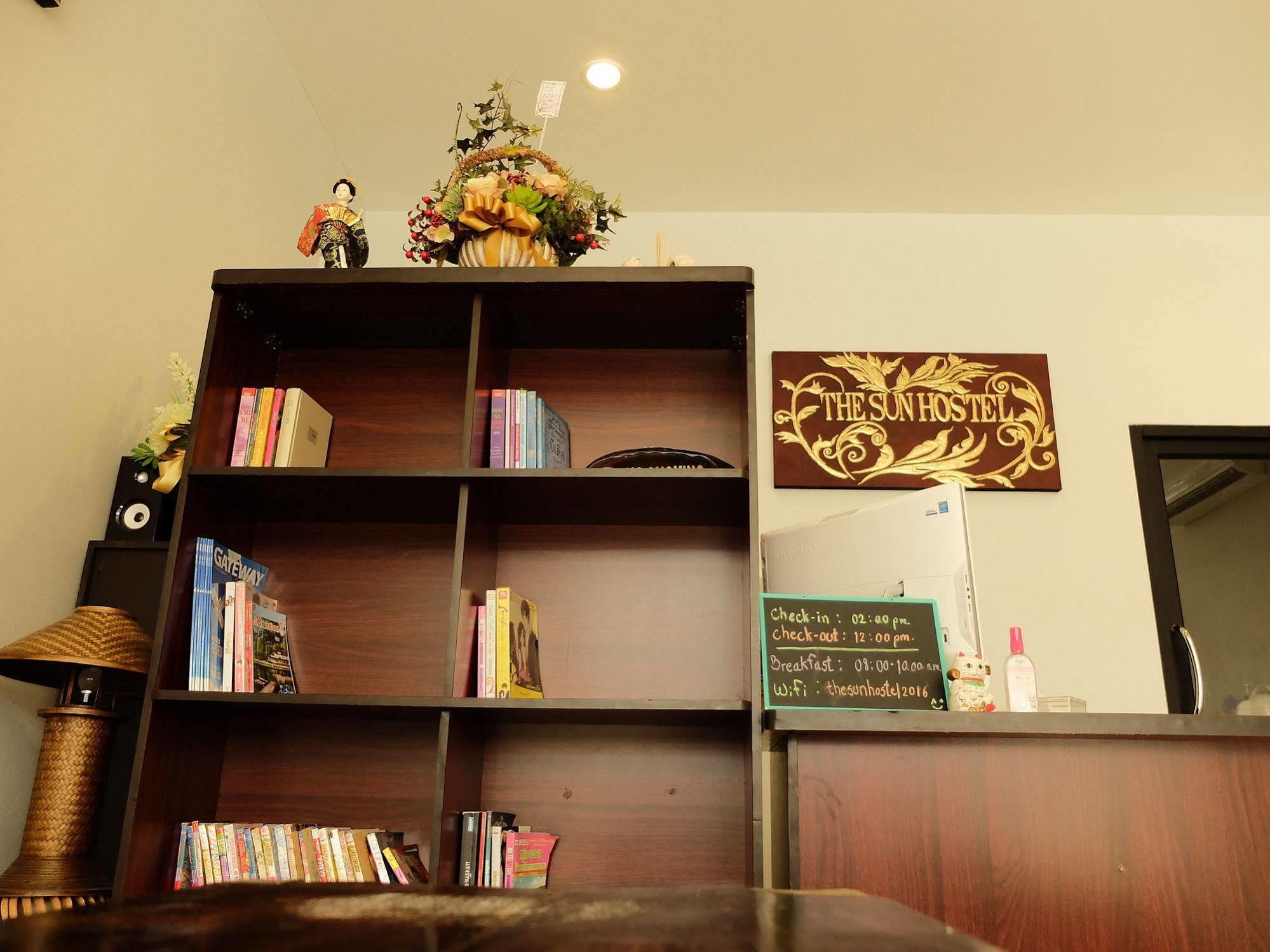 The Sun Hostel Chiang Mai Buitenkant foto