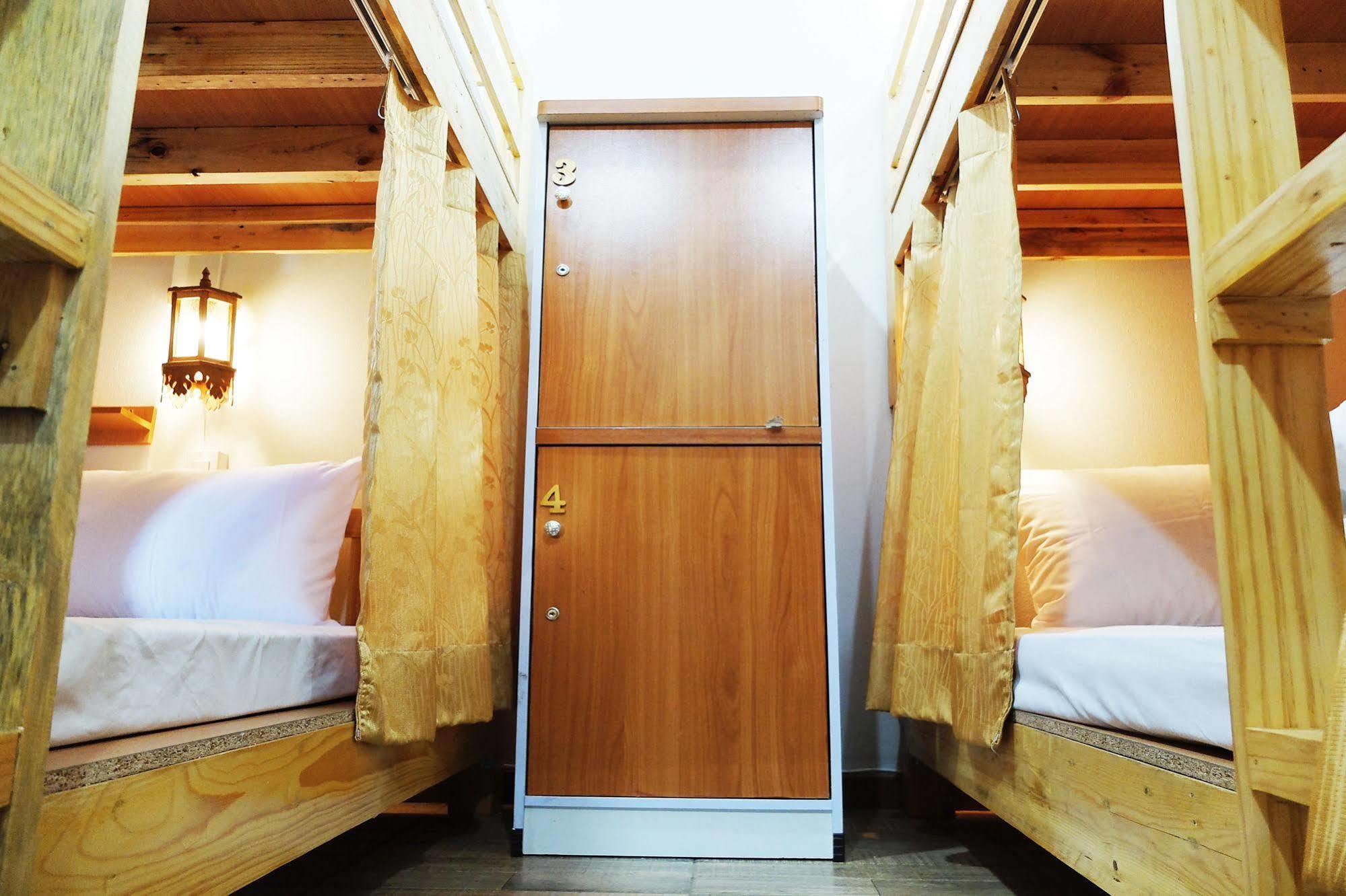 The Sun Hostel Chiang Mai Buitenkant foto